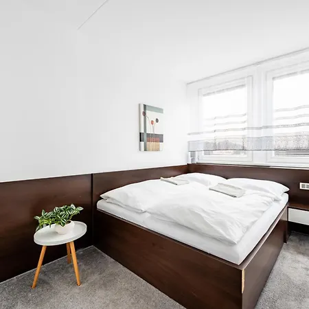 Family Apartment Prague Exterior photo